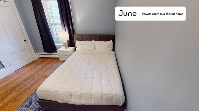 Foto del edificio - Room in Shared 4 bed/2 bath home