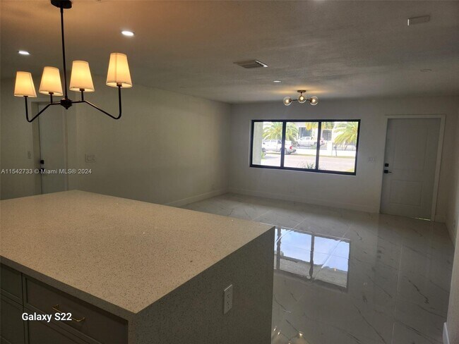 Foto del edificio - 5000 SW 193rd Ln