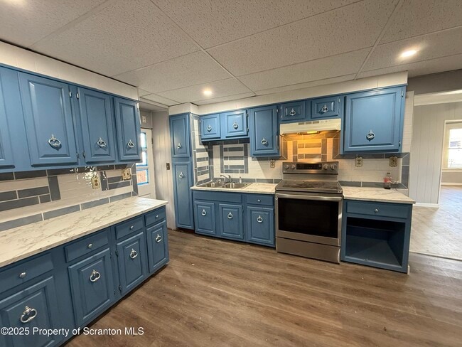 Building Photo - 1706 Prospect Ave