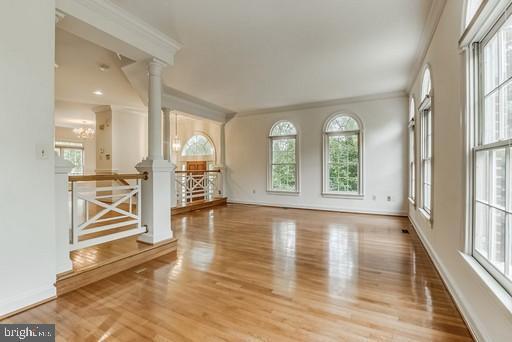 Building Photo - 6300 Barcroft Mews Dr