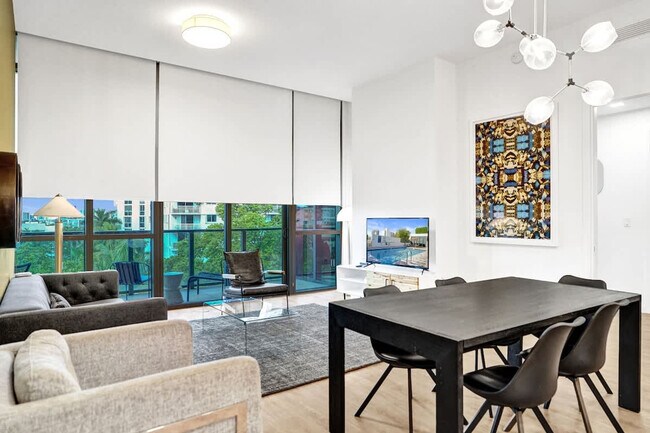 Building Photo - 1220 17th St