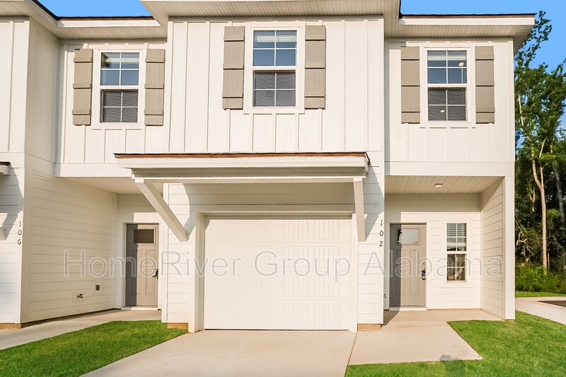 Foto principal - 102 Cabot Ln