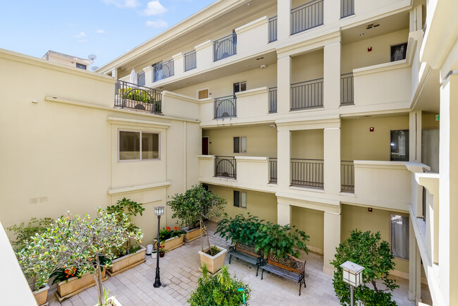 Foto del edificio - 1417 S Westgate Ave