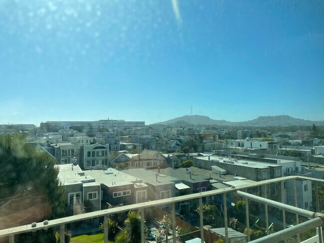 Foto del edificio - 540 36th Ave