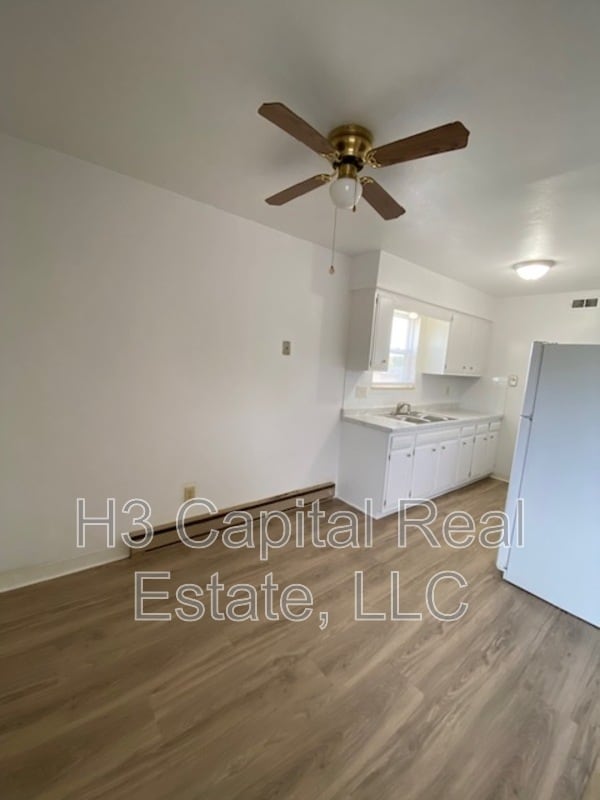 Building Photo - 420 Joseph Dr