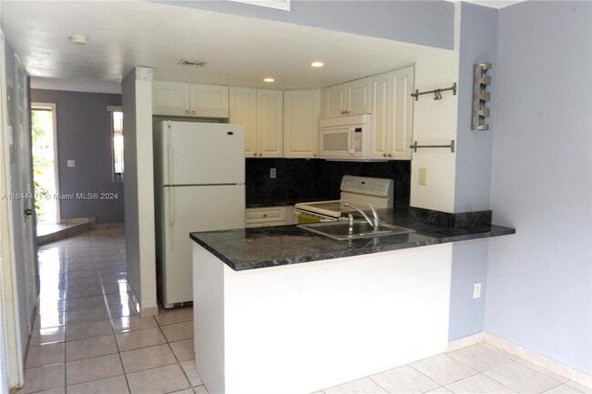 Foto del edificio - 1911 SW 107th Ave