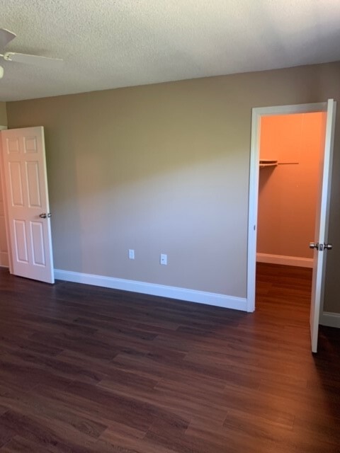 Building Photo - 5008 Mount Rushmore Dr