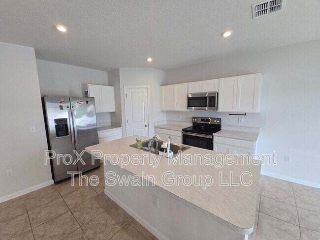Building Photo - 670 Eagle Landing Blvd