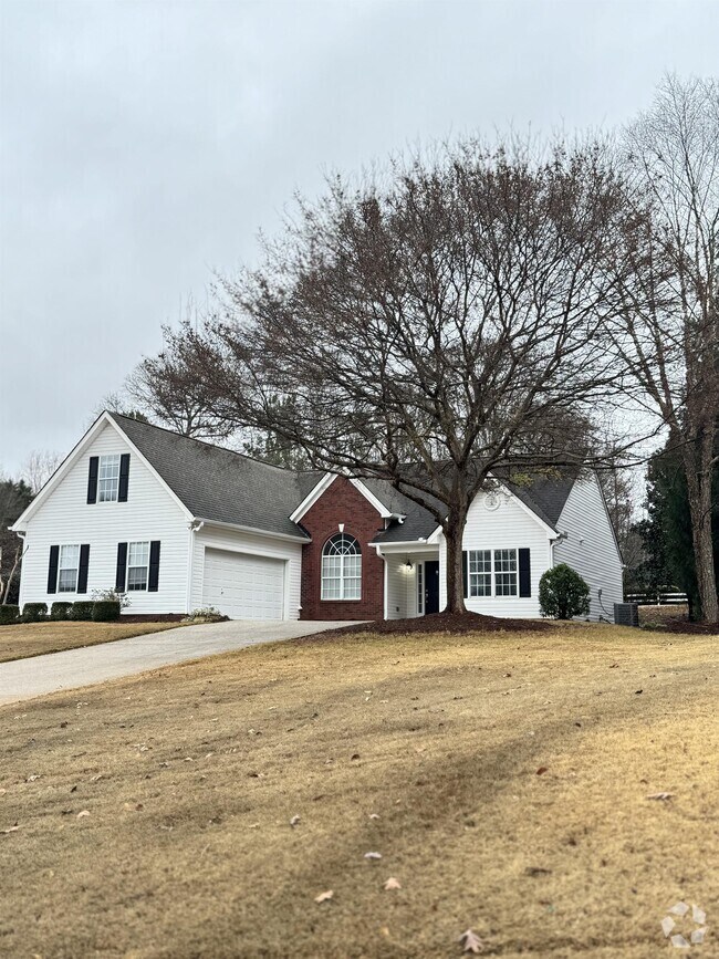 Stone Ridge Manor Apartments for Rent with Hardwood Floors Buford, GA