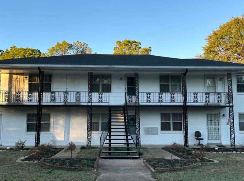 1914 St James Dr Unit 4, Memphis, TN 38116 Room for Rent in Memphis