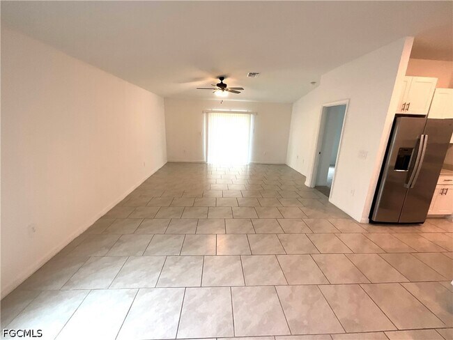 Foto del edificio - 12245 Savanna Lks Blvd