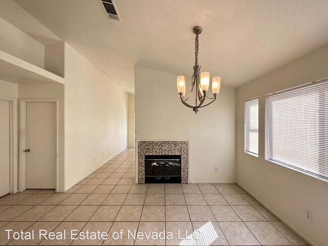Building Photo - 3 br, 2 bath House - 9181 Bucksprings Dr