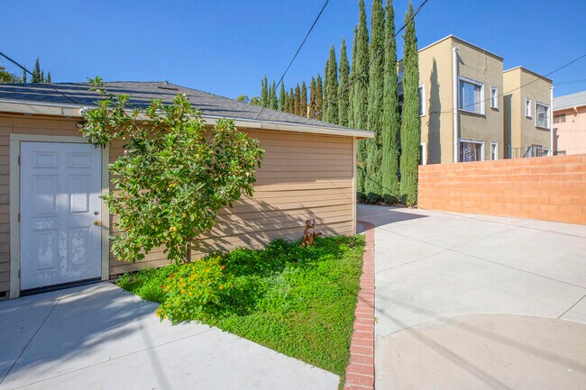 Foto del edificio - 1248 S Orange St