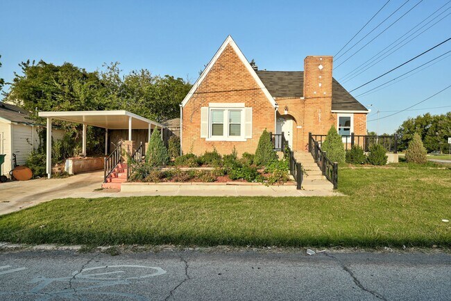 Foto del edificio - Charming 2-bedroom, 1-bathroom home locate...