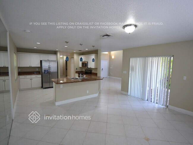 Building Photo - 5254 NW 117th Ave