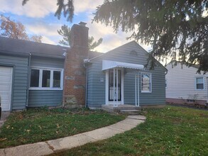 Building Photo - 34 Allerton Rd