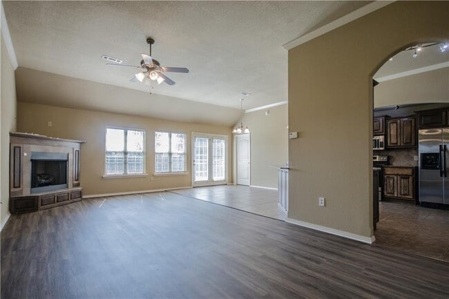 Building Photo - 3009 SW Gumleaf Rd