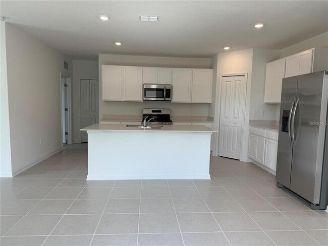 Building Photo - 3635 Hardman Dr