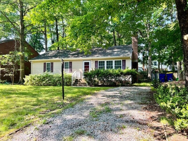Building Photo - 10101 Bayham Dr