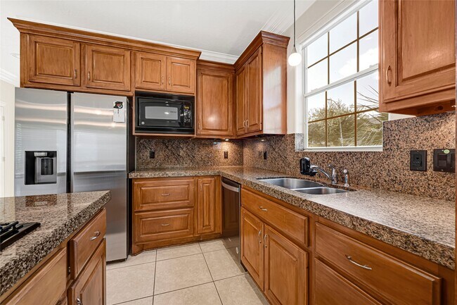 Foto del edificio - 2014 Ivy Crest Ct