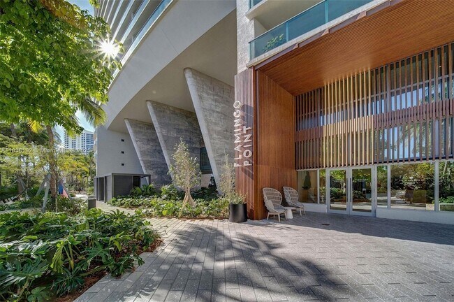 Foto del edificio - 1500 Bay Rd