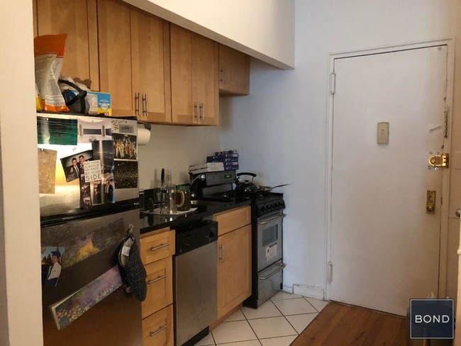 Foto del edificio - 354 E 83rd St