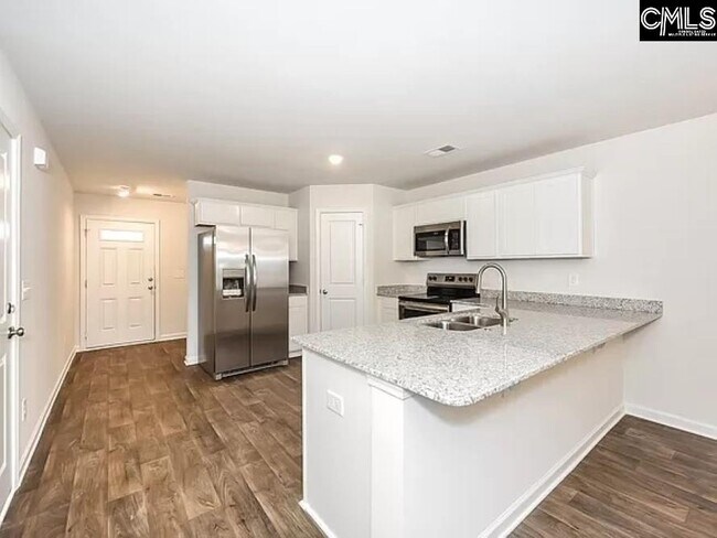 Foto del edificio - 152 King Buck Dr