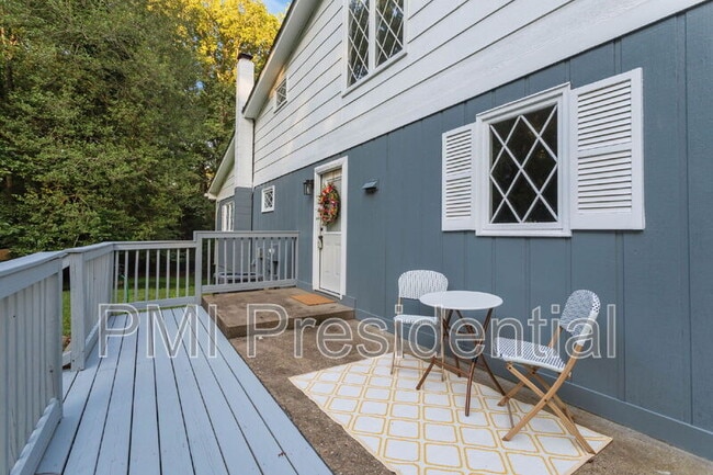 Foto del edificio - 4560 E Williamsburg Rd