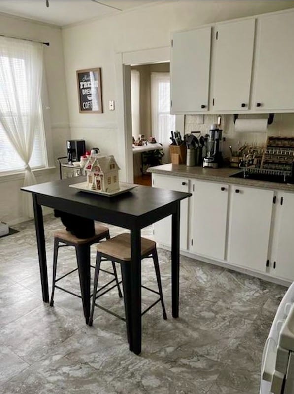 Photo - 166 Kendrick Ave Apartment