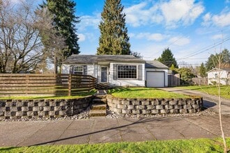 4317 SE Lexington St