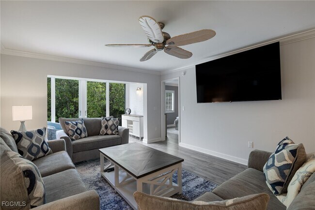 Foto del edificio - 3021 Sandpiper Bay Cir