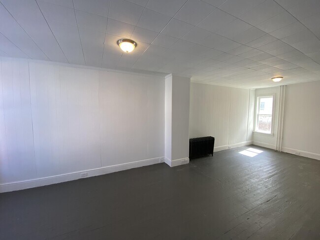 Building Photo - 544 W Philadelphia St