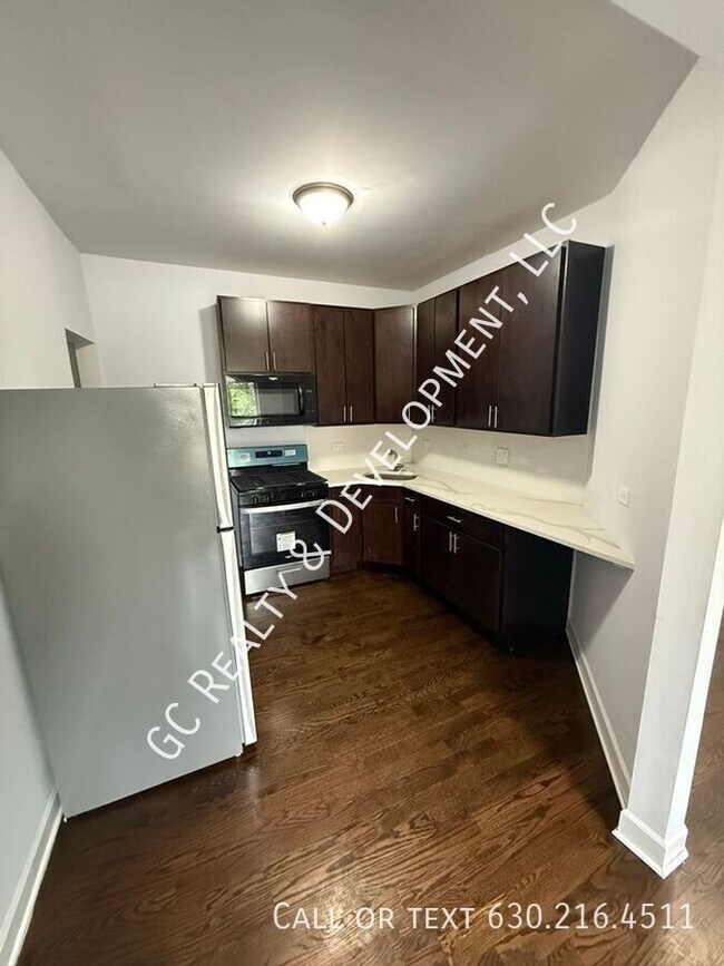 Foto del edificio - 1501 N Leamington Ave