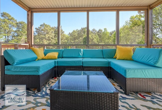 Foto del edificio - RARE AVAILABLE SUMMER RENTAL MAY-OCTOBER