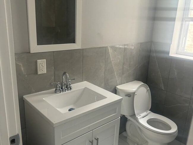 Foto del edificio - 1516 N Conestoga St