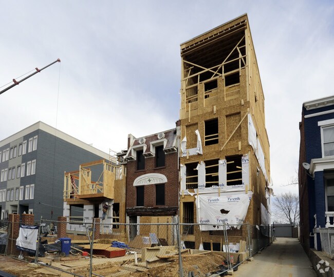 Building Photo - Off Twelfth