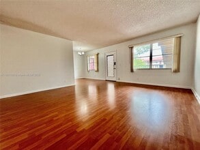 Building Photo - 801 SW 133rd Terrace