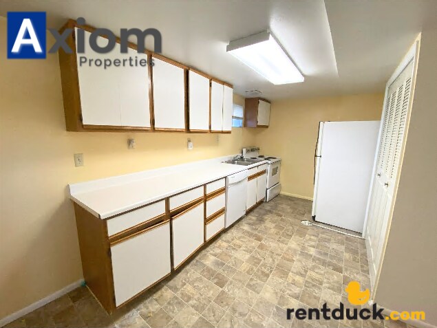 Foto del edificio - 1005 Park Ln