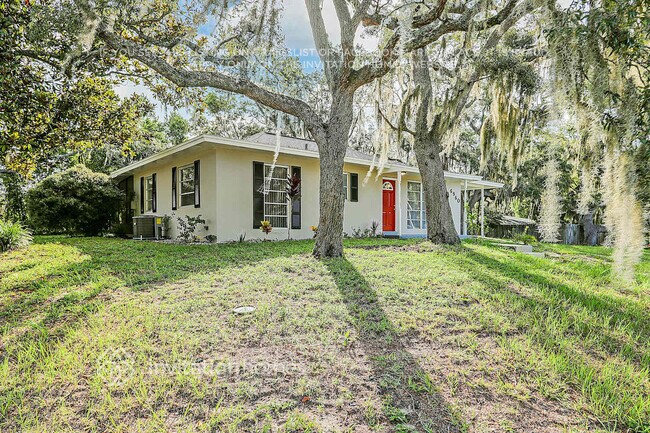 Foto del edificio - 6960 Treehaven Dr