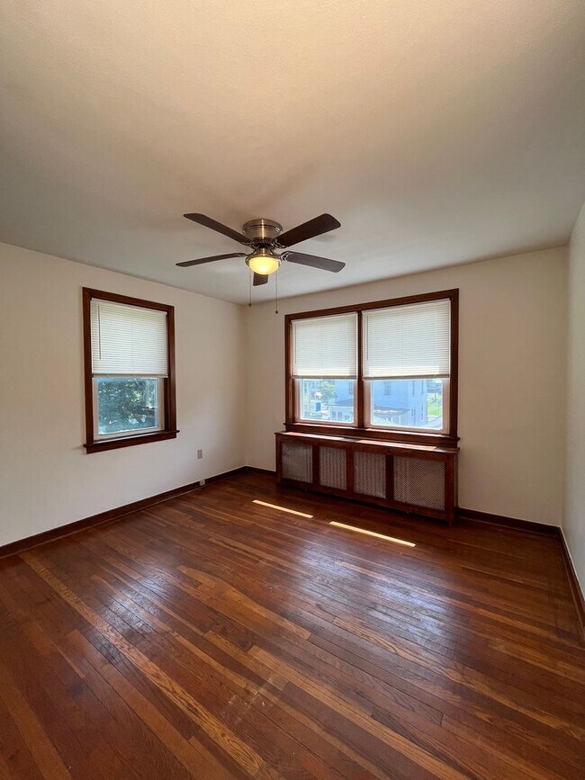 Foto del edificio - 209 N Pine St