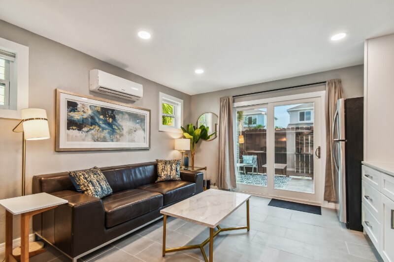 Foto principal - 163 3rd St N