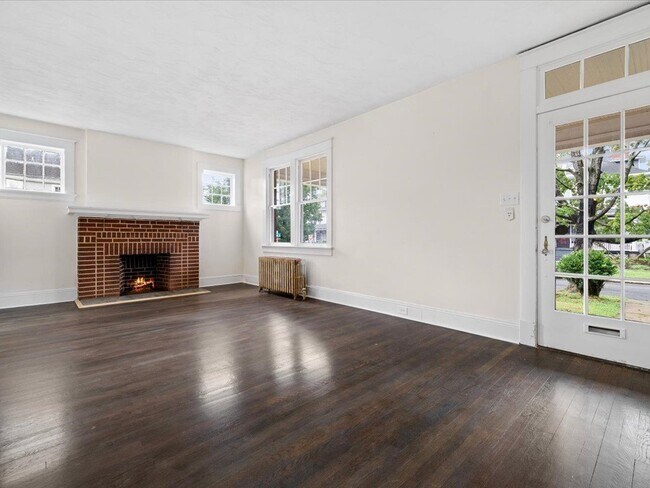 Foto del edificio - 2701 Barton Ave