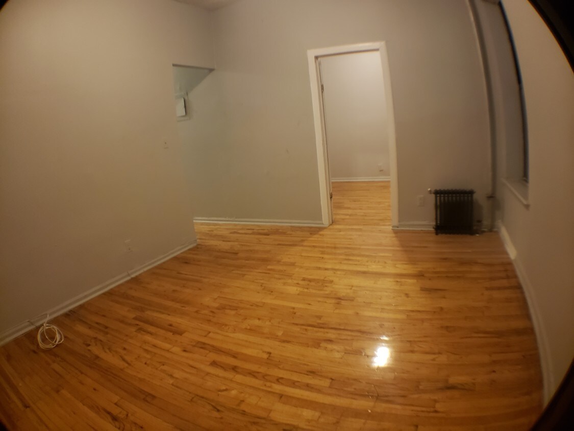 Primary Photo - 301 W 141st St