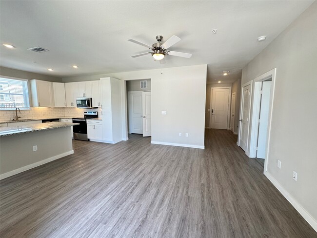 Building Photo - 5131 Williams Way Blvd
