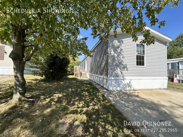 Foto principal - 5603 Heather View Ln