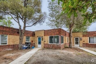 Building Photo - 1534 Verbena St