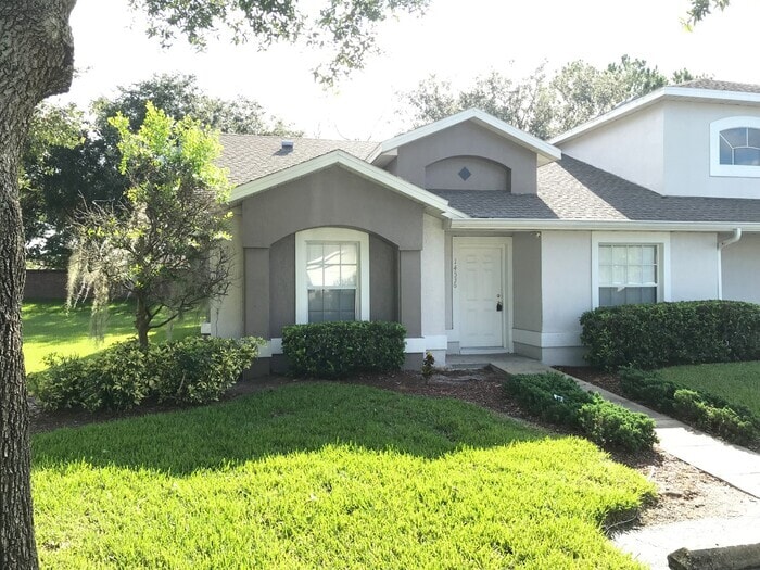 Primary Photo - Don’t miss this beautiful 3-bedroom, 2-bat...