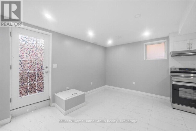 Photo du bâtiment - 24 Baintree Way