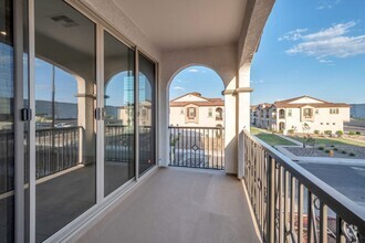 Building Photo - 4083 E Pinto Dr