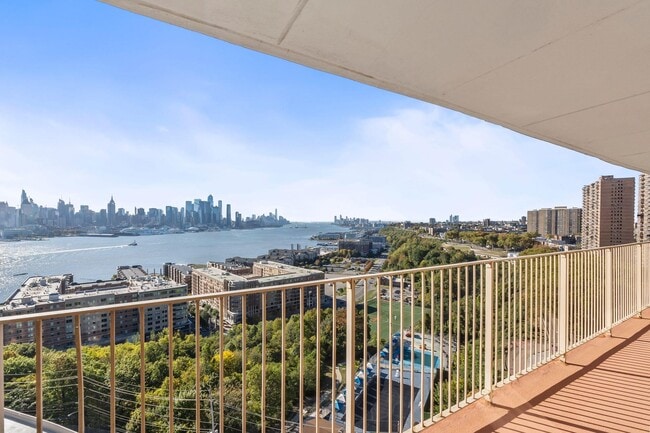 Foto del edificio - 6040 JFK Blvd E